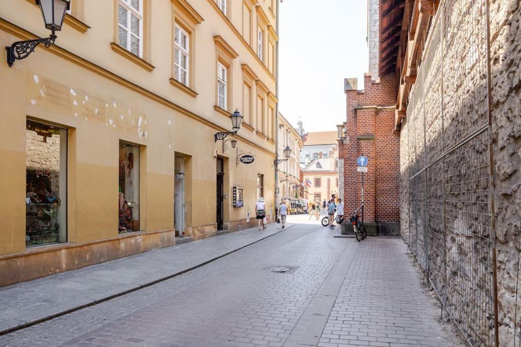 Florianska Gate Luxury Aparthotel 2*
